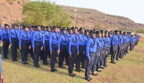 Sécurité : La Police nationale et de la Protection civile militarisées