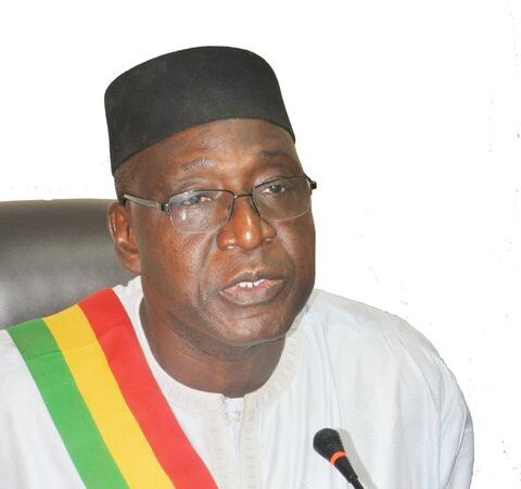 Mérite nationale : La mairie de la CV magnifie la distinction du maire Amadou Ouattara