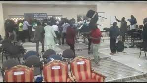 Vandalisme à la Maison de la Presse : -La Coordination des organisations de l’Appel du 20 février pour sauver le Mali porté plainte contre Salif Diarra et autres – Aïché Baba KEITA de la FORSAT civile, accusée d’être la probable commanditaire !