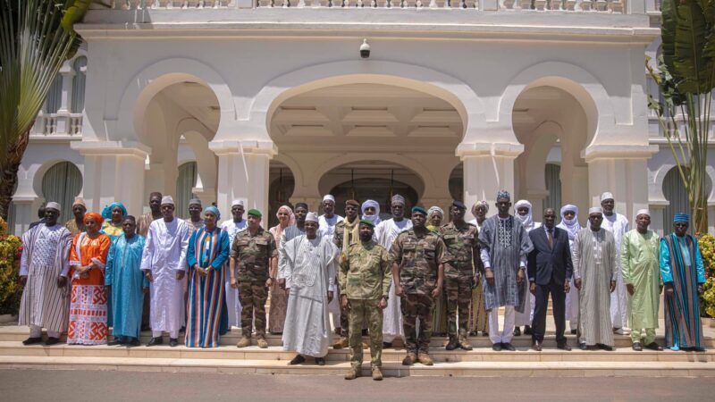 Réaménagement ministériel : Qui sont ces nouveaux ministres ?