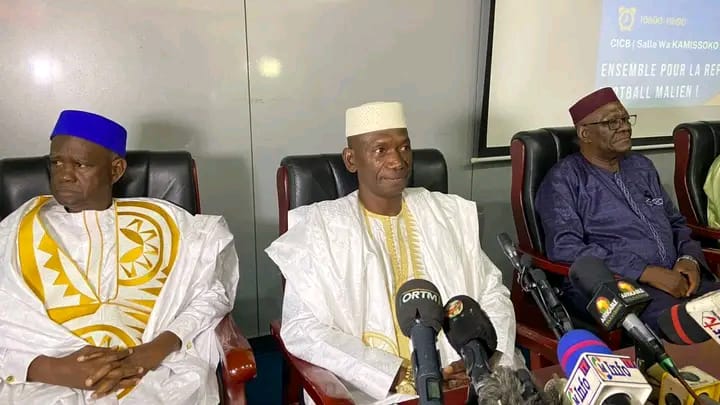 FEMAFOOT : Salaha Baby présente sa candidature pour la présidence