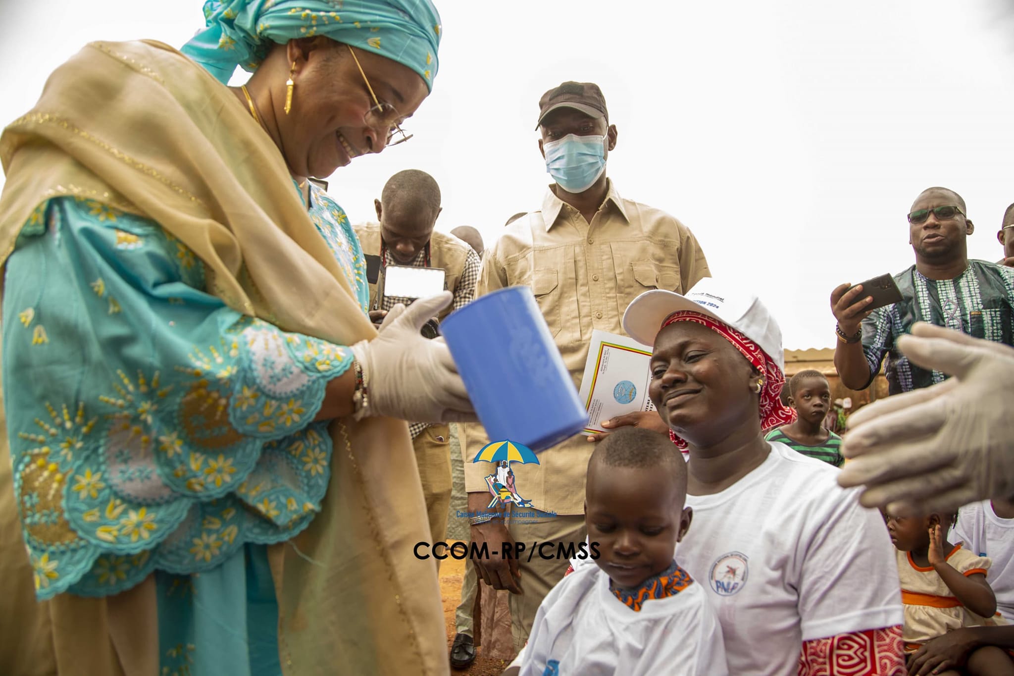 Campagne de chimio prévention du paludisme saisonnier chez les enfants de 3 mois à 10 ans édition 2024 : LA 1ERE DOSE ADMINISTREE PAR LE MINISTRE ASSA BADIALLO TOURÉ