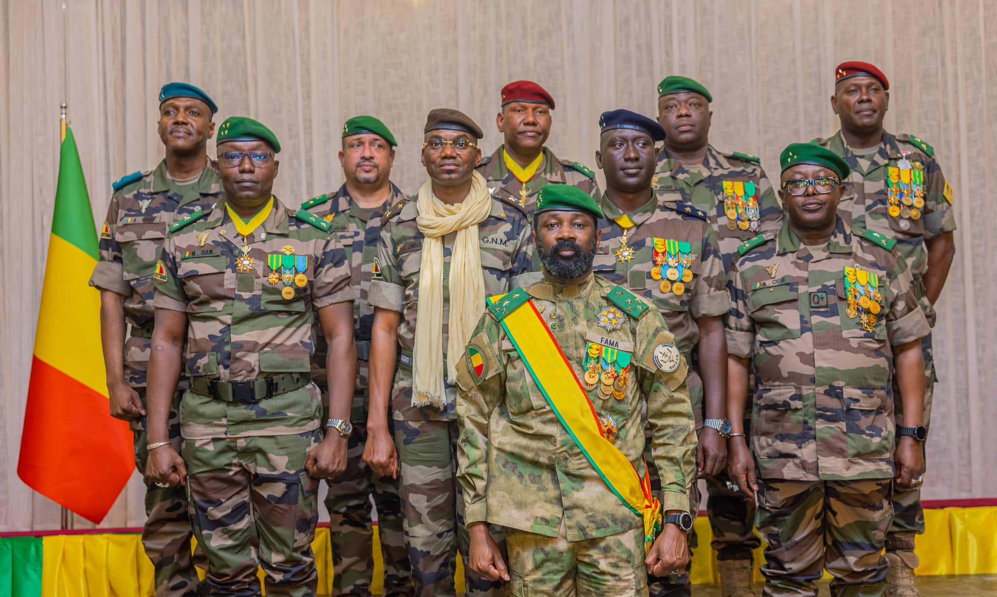 De grade de Colonel à Général : Le putsch profite-t-il à ses auteurs ?